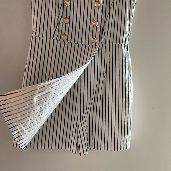 Fashion Nova Black and White Striped Jumper with Gold Buttons - Picture 3 of 8